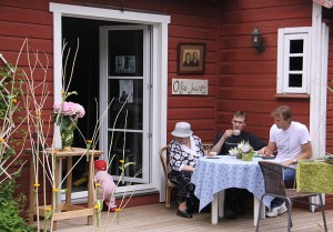 Kohvik Olga juures (foto: Leili Kuusk, 2013)